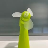 Ventola manuale giocattolo per bambini