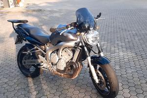 Yamaha FZ6