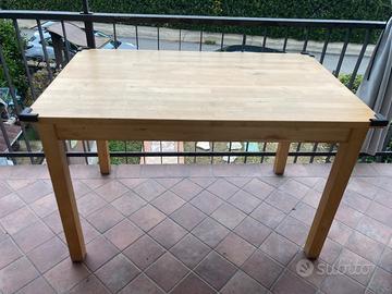 Tavolo legno ikea