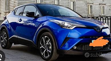Toyota CHR Full Hybrid 