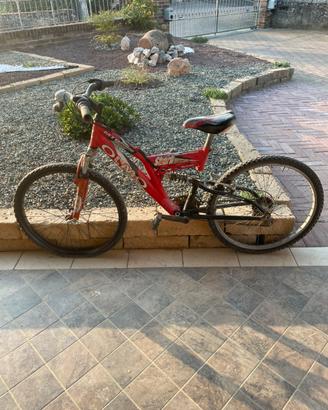 MTB rossa