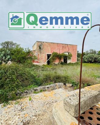 CARATTERISTICO CASOLARE DI CAMPAGNA CON TERRENO
