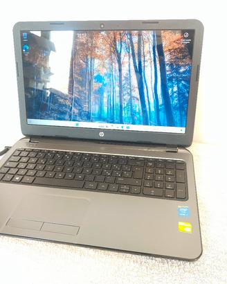 PC portatile HP i7 Windows 11 Pro SSD GeForce 820M