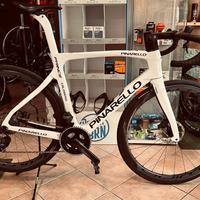 bicicletta da corsa Pinarello 