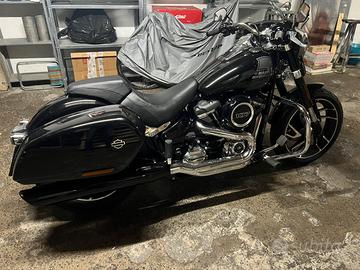 Harley davidson sport glide vivid black delax