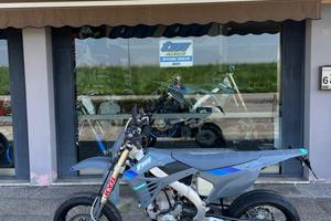 TM SMR 450 Fi MY 2025