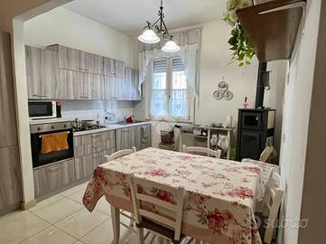 CASA SEMINDIPENDENTE A ALTOPASCIO