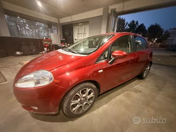 Fiat Grande Punto 1.3 MJT 90 CV 5 porte Dynamic