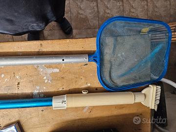 rete e aspirarifiuti elettrico per piscina