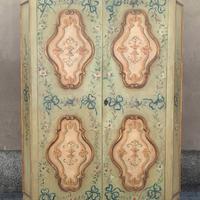 Armadio Cappottiera in stile provenzale