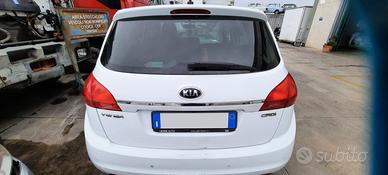 KIA VENGA 2015 - PORTELLONE POSTERIORE