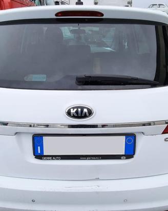 KIA VENGA 2015 - PORTELLONE POSTERIORE