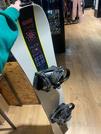 Tavola  e attacchi snowboard