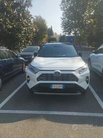 Toyota rav 4 2019 4*4 sport