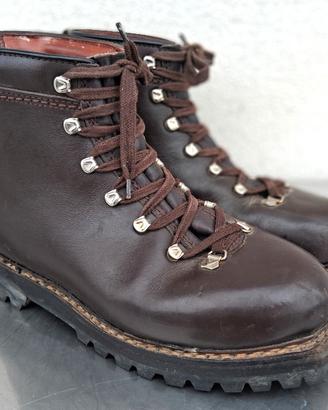Scarponcini originali Alpini del 1983 taglia 42