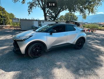 Toyota chr lounge