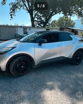 Toyota chr lounge