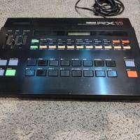 YAMAHA RX 11 Vintage Drum Machine 80's