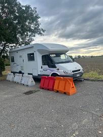 Camper CHALLENGER FORD 2400 mod.308 anno2003