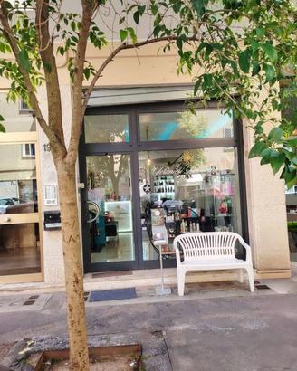 Attività / Licenza di 32 m² con 1 locale a Roma