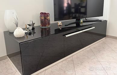 Mobile cassettone TV