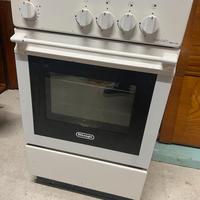 Cucina De Longhi 4 fuochi gas e forno elettrico