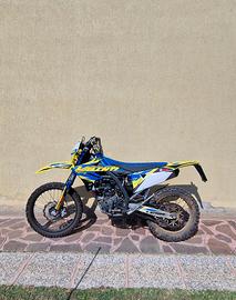 Suzuki valenti 125cc 4t enduro