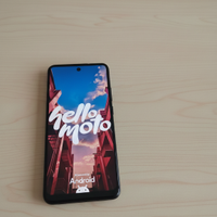 Motorola moto e14 pari al nuovo +scatola e ricevut