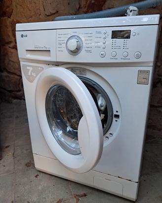Lavatrice LG 7 kg.