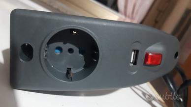 Multipresa  - 220 + USB