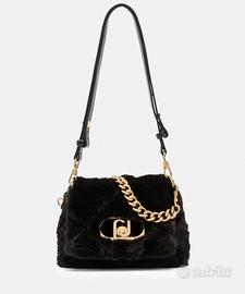 Borsa Liu Jo “la puffy” nera in ecopelliccia