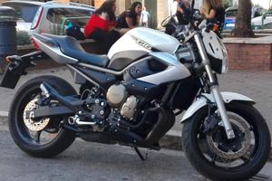 Yamaha XJ 600