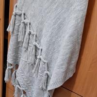 poncho da donna con frange 