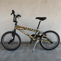 Bicicletta BMX