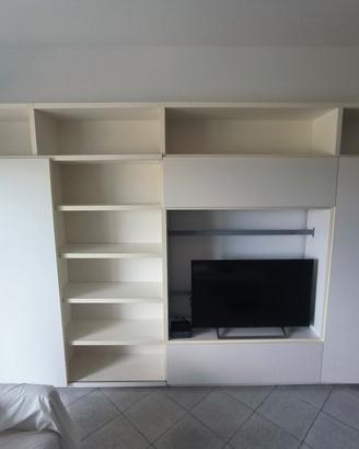mobile TV con libreria 