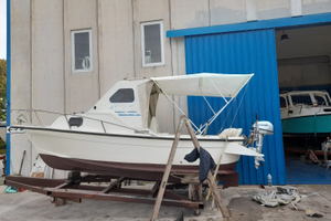 Pilotina 6mt senza patente rimessa a nuovo valuto