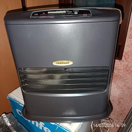 Stufa a combustibile liquido 