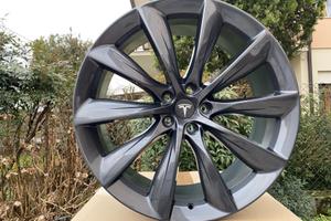 CERCHI 21 - 22 TESLA MADE IN GERMANY