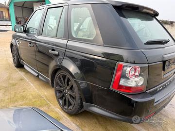 Disponibili ricambi usati per Range Rover sport,an