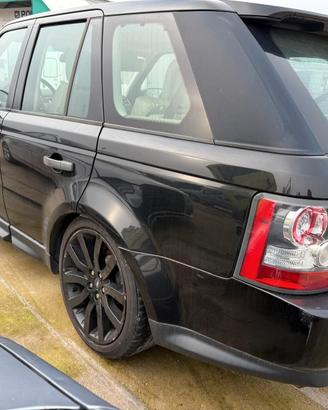 Disponibili ricambi usati per Range Rover sport,an