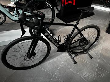 Gravel elettrica trek domain al +