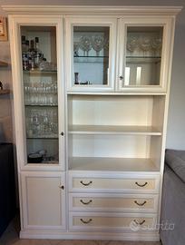 credenza con vetrina 