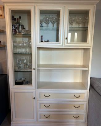 credenza con vetrina 