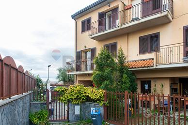 Villa a schiera - Mascalucia