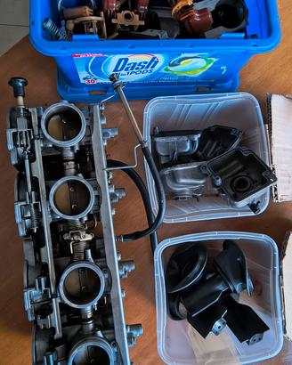 CARBURATORI Suzuki GSXR750 1990