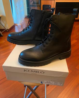 Stivali Anfibi donna vera pelle nera nuovi mis 41