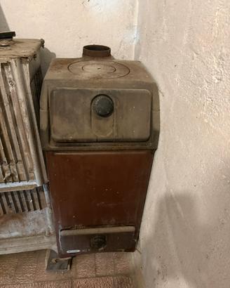 Stufa a legna De Longhi usata