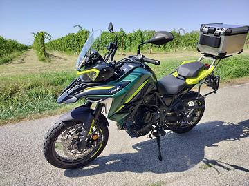 Benelli trk 702