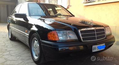 Mercedes C 180