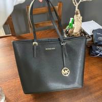 Michael KORS jet set travel tote